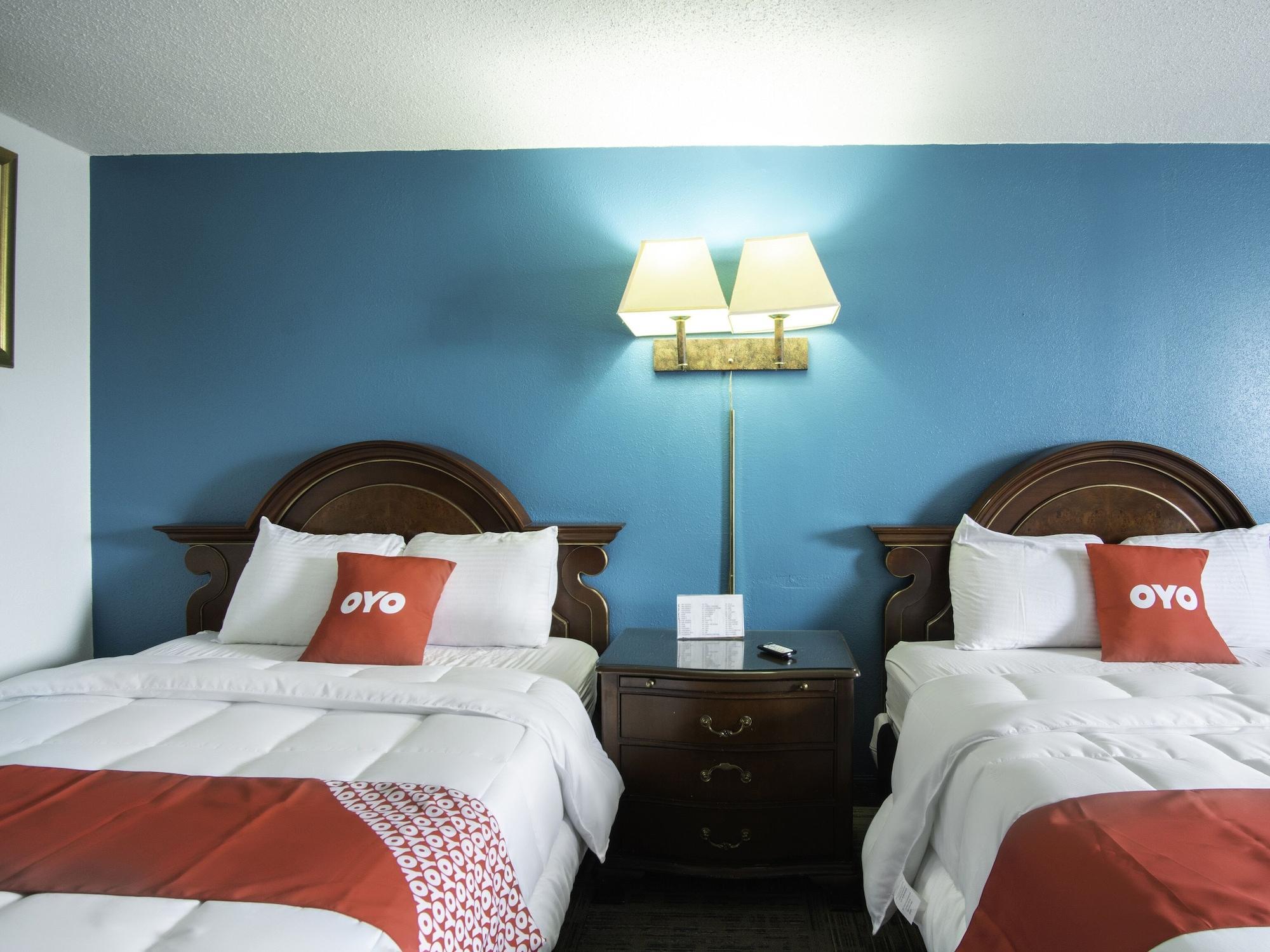 Oyo Hotel Hutchinson West 4Th Ave Eksteriør bilde