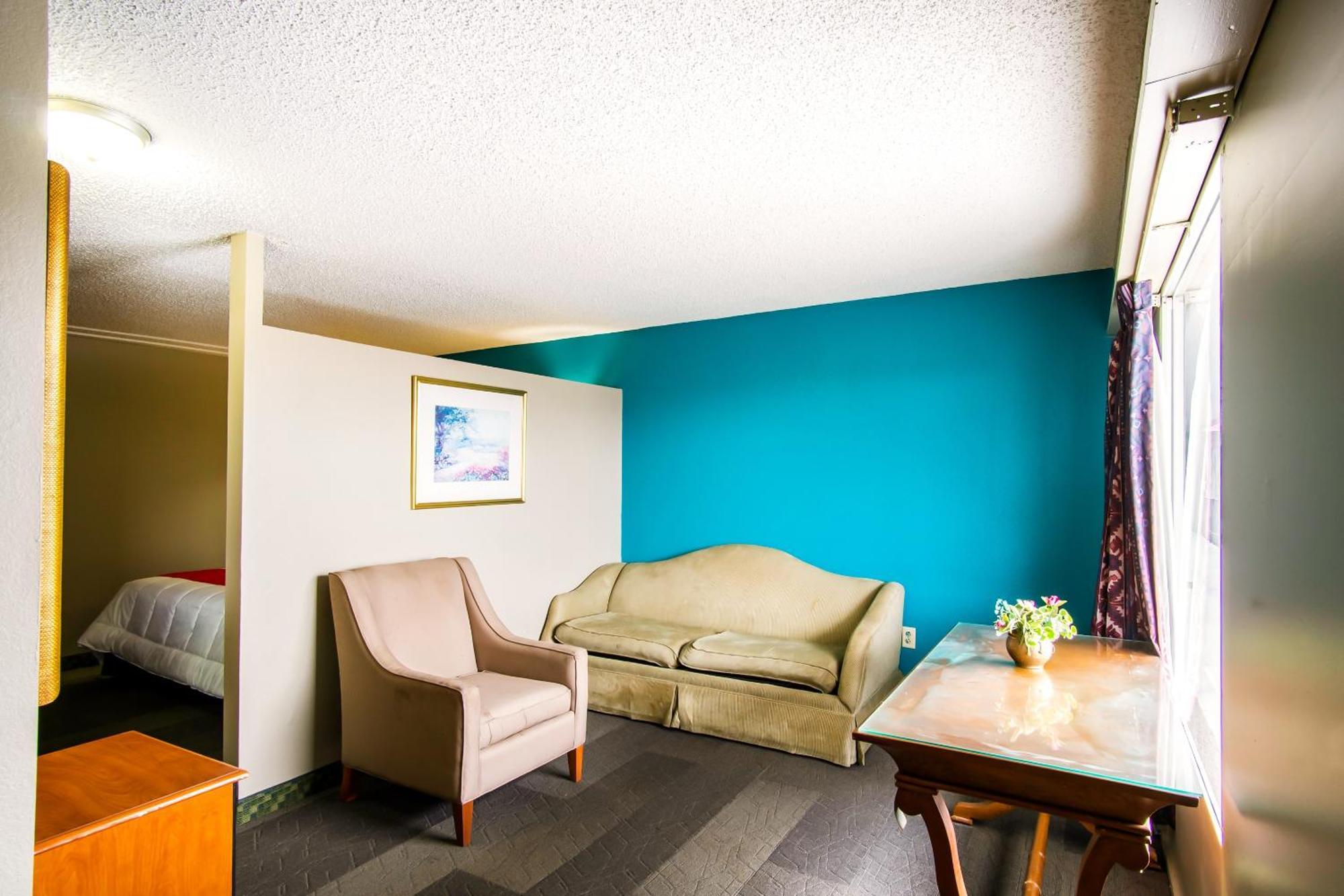 Oyo Hotel Hutchinson West 4Th Ave Eksteriør bilde
